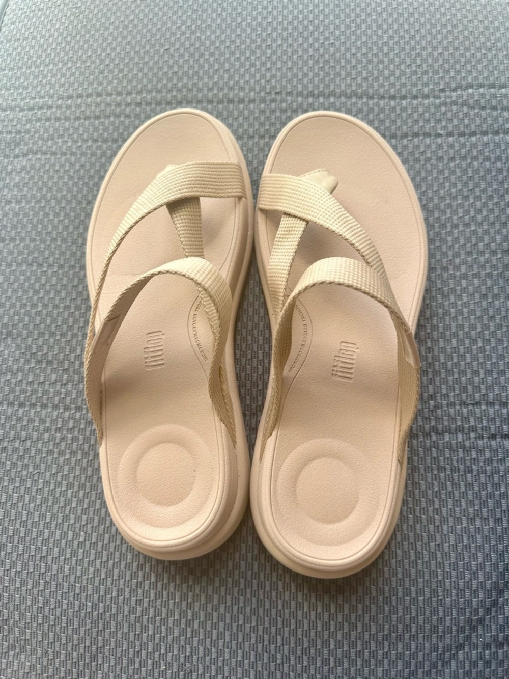 Fitflop Women's Beige Cross-Strap Comfort Sandals